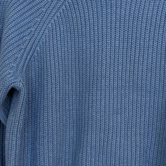 Twik by Simons chunky knit blue sweater in good condition. - Picture 4 of 5
